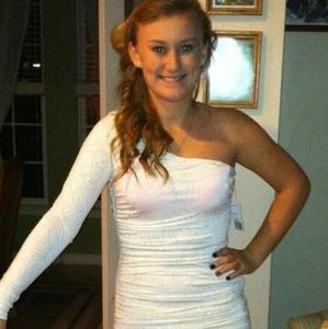 Meet your Posher, Devin